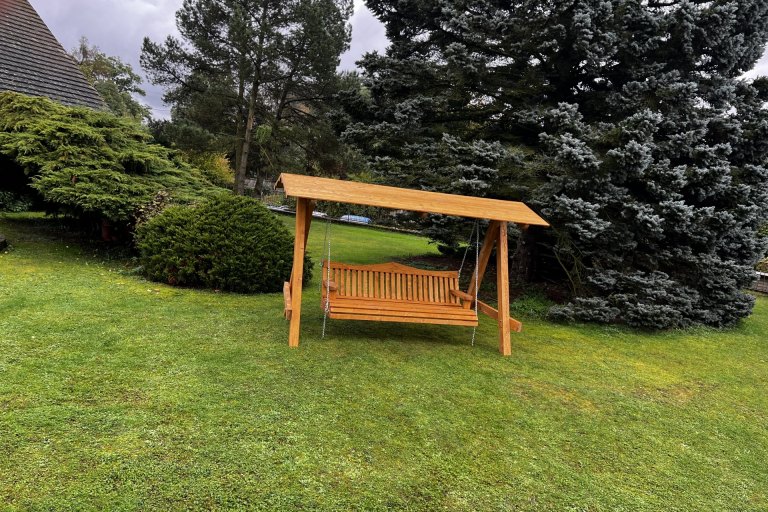 Zahradní houpačka Relax 3 - zlatý dub - foto č. 10