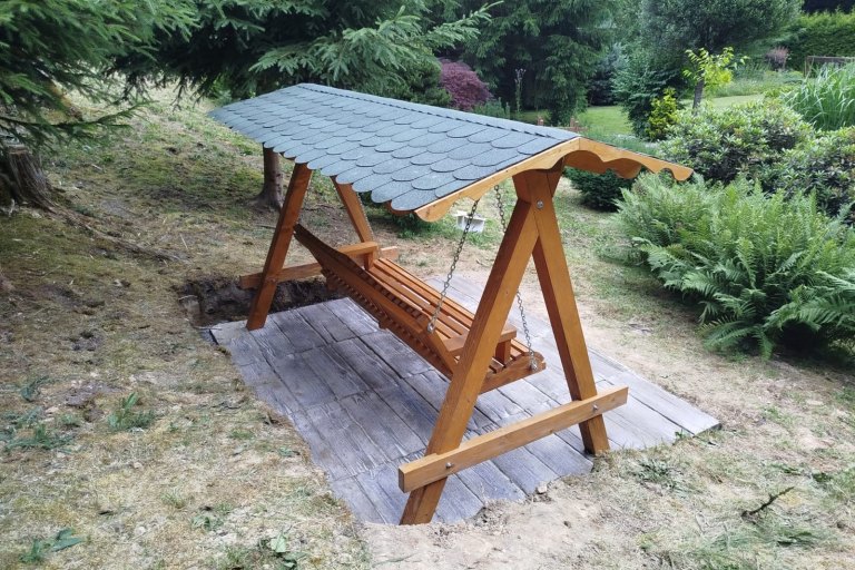 Zahradní houpačka Relax - lazura dub rustikální, zelená šindel - foto č. 1